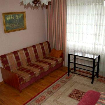 Комфорна квартира на Татарці!