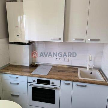 У продажу 2к квартира з ГАО, технікою та меблями.