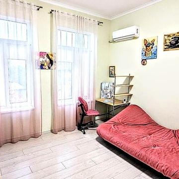 Эксклюзив!!! Продам 2кв с капитальным ремонтом, район Гольдберговской.