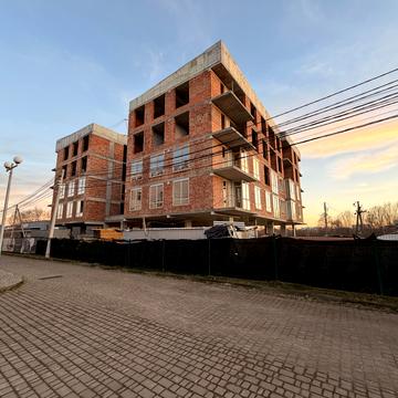 Данила Галицького вул., 2А