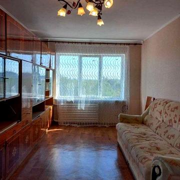 Двокімнатна квартира біля парку Авіаторів