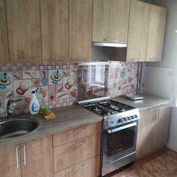 Маршала Рокосовського просп., 3