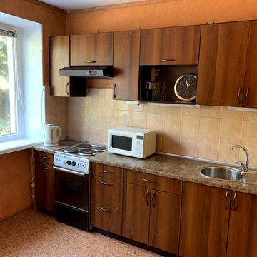 Сдам 1 кв Рельефная дом 18