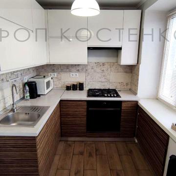 Володимира Великого вул. (Артема), 36