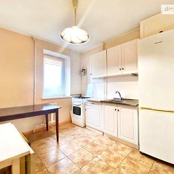 Продаж 1к Квартира Квартальна (Гладкова) вулиця