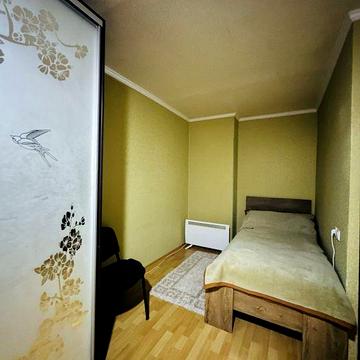 Продам 1 к квартиру Надії Алексєєнко, 106 (Чічеріна, Робоча)центр