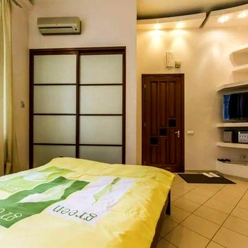 СВІТЛО НЕ ВИМИКАЮТЬ! Оперний театр,5хв.пішки-Золоті ворота,Театральна!