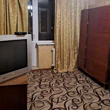 Сдам 2 комнатную квартиру на Салтовке 
Героев Труда 533 м/р ИК