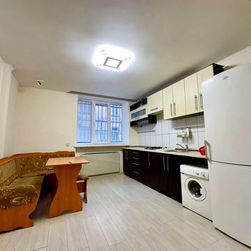 Дмитра Донцова вул. (Котовського), 4