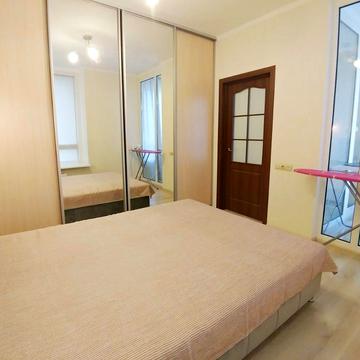 Зарічна вул., 4