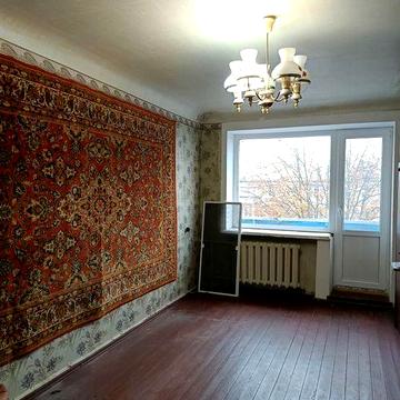 Продам 2 квартиру в центрі міста.
Пр.Соборний 79.
Квартира розташована