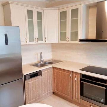 Однокомнатная квартира с ремонтом на ул. Небесной Сотни, 39 м², 4/10