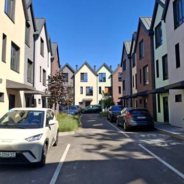 Георгія Мальцева вул.