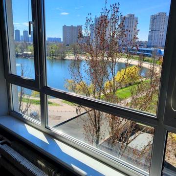 Павла Тичини просп., 20