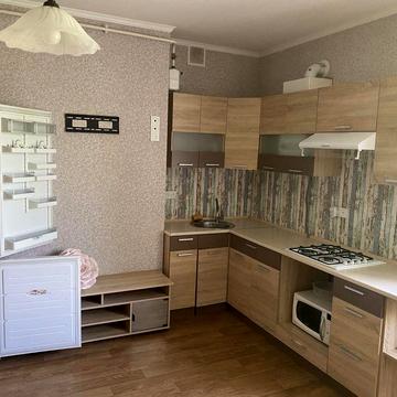 Сдам 3х ком студию в центре