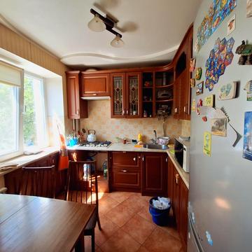 Миру просп. (Леніна), 7