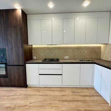 Продам 2 кімнатну квартиру на Щасливому