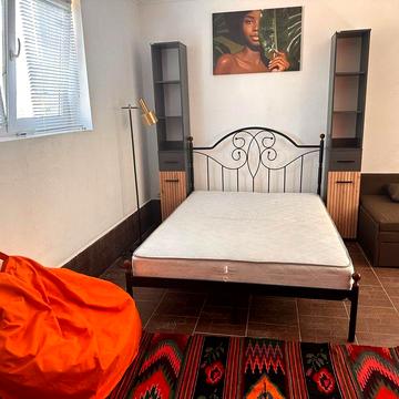 10000 за все. Власник. Липини, приватний сектор