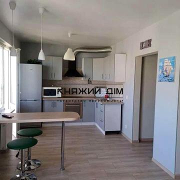 Бориса Гмирі вул., 12-Б