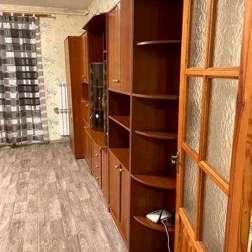 продам 2х,комн. м.Университет