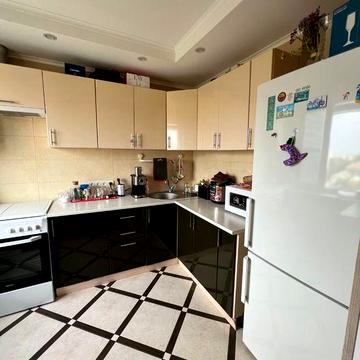 З кімнат квартра в центрі міста.