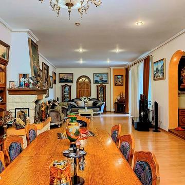 Мечникова вул., 15