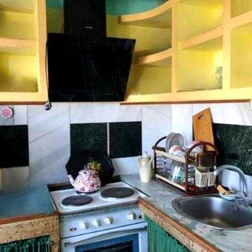 Продам 2 к.кв. 51м2 на 13 поверсі 16 поверхового будинку на Олексіївці