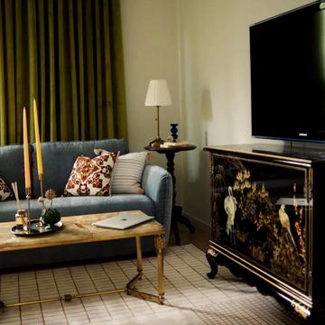 Андрія Верхогляда вул. (Михайла Драгомирова), 3