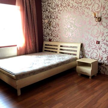 Олексіївська вул.