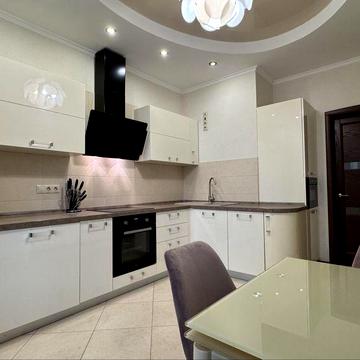 Новопечерські Липки 1 кімн.+ ПАРКІНГ