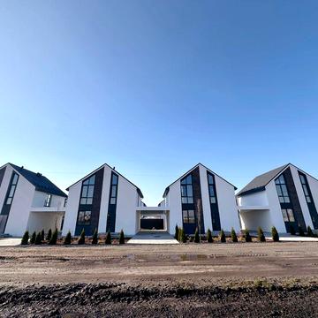 Продаж будинків в с. Погреби. Внесок від 20%, 1,5 роки на виплат