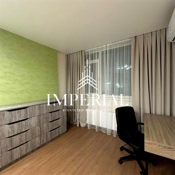 Берестейський просп. (Перемоги), 11