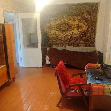 Літвінова вул., 1