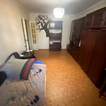 Оренда 1к малосімейки на Виставці.Меблі та техніка.Можна котика.4500+к