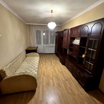 Олімпійська вул., 1-Б