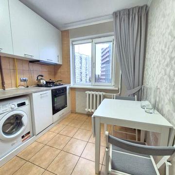 Здам 2-к квартиру з ремонтом на Липківського!метро Вокзальна пішки!