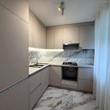 Тершаковців вул. (), 2