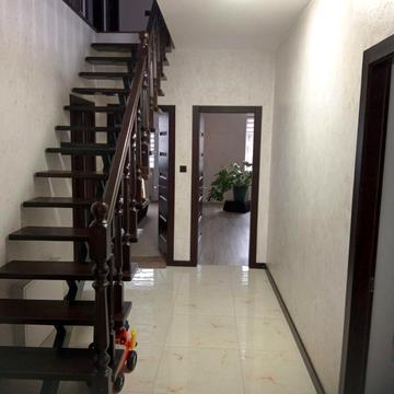 Зелена вул., 9