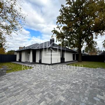 Тургенєва, 50