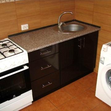 Євгена Танцюри вул., 37