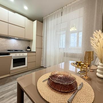 Святошинська вул., 52