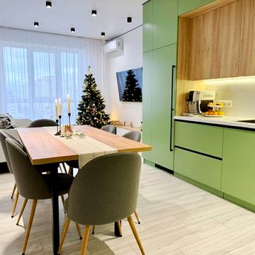 Лесі Українки, 3