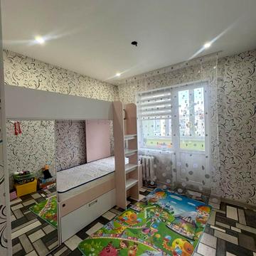 Пілотська вул., 53