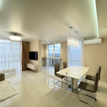 Салютна вул., 2к1