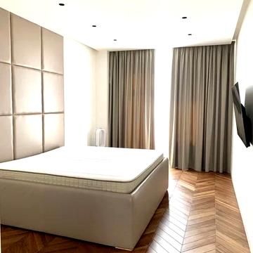 Саперне Поле вул., 3