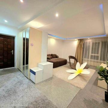 От месяца. Новострой! Левый берег. 1 к кв.