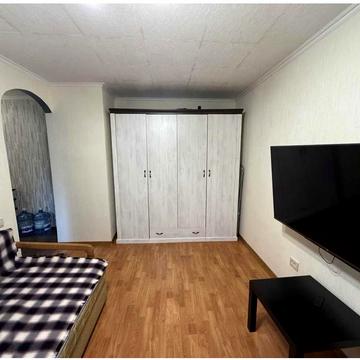 Лесі Українки просп. (Гагаріна), 27а