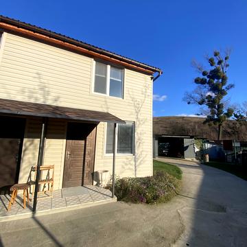 Південна вул., 37