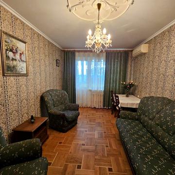 Євгена Танцюри вул., 50