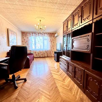 Святошинський пров., 2